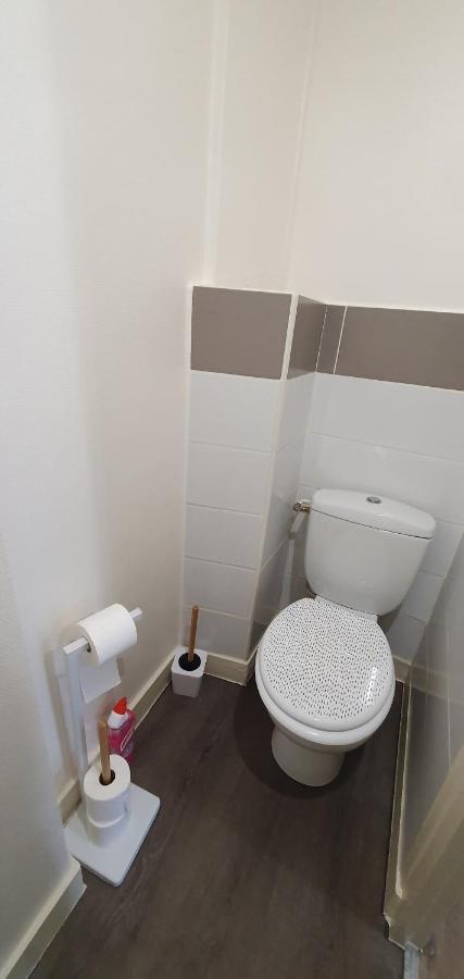 Beau T2 En Centre Ville Avec Place De Parking Auto Velo Blois Dış mekan fotoğraf